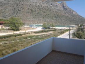 Гостиница Cathrin Beach Apartments  Ставрос